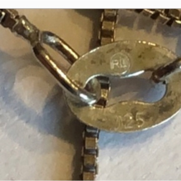 925 AU Sterling Silver Vintage Blue & Green CZ Gem Stone Butterfly necklace - Picture 5 of 5